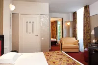 Hotel Eiffel Seine Hotels in Paris