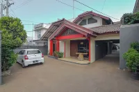 RedDoorz Near Ipdn 2 Hotels in Jatinangor