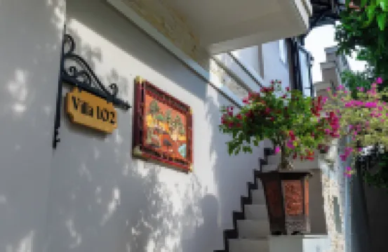 Iris Hill Villa