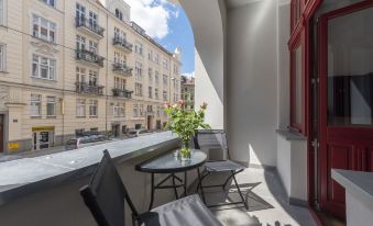 Provenir Home Kwiatowa 5