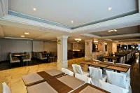 Sandri Palace Hotel - Breakfast