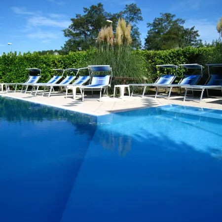 Hotel Boomerang - Check-in & Meals in Front at Hotel Sporting