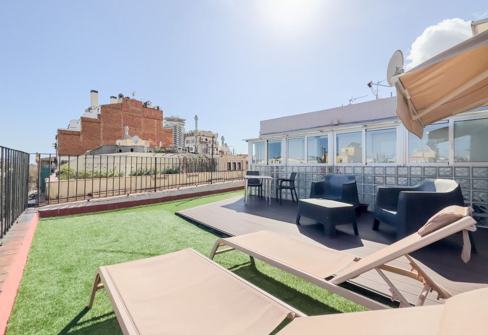 버짓 람블라스 아파트먼트 외부 전경