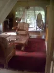 Cottage Sleeps 6 with Private Patios - Pet-friendly