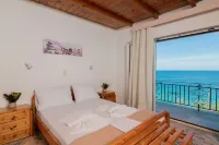 Agnadi Sea View Apartments, by ZanteWize - 3-Star