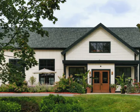 Berkshires Untold Hotels in Lenox