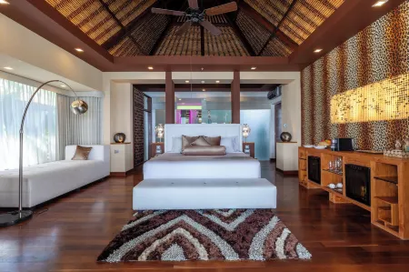 Seven Secrets by Hanging Gardens