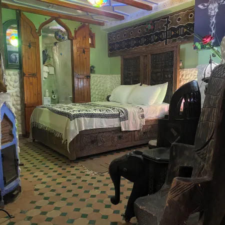 Riad Azurite