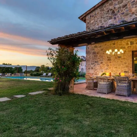 Il Conte Farmhouse Retreat