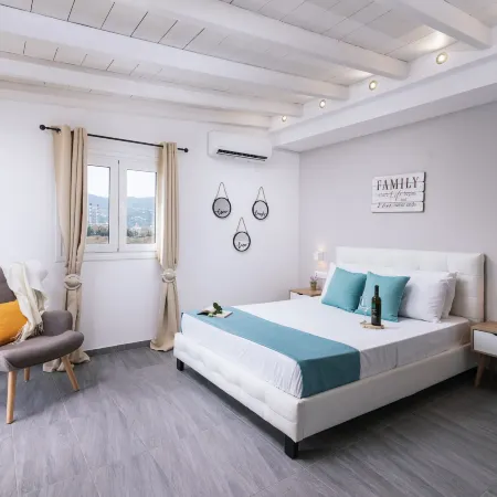 Ermis Luxury Suites & Apartments Отели рядом с достопримечательностью «Пляж Амудара»