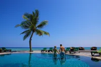 Kuredu Island Resort & Spa - piscina