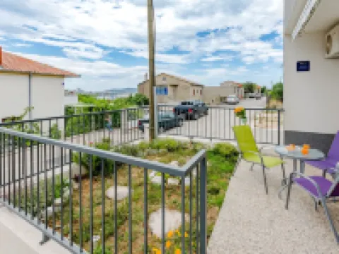 Apartment Anamaris Hotels in Solin