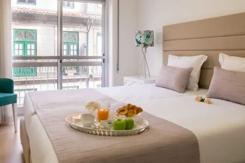 Simon Guest Apartments