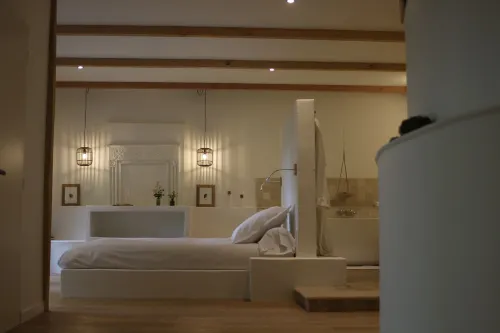 Malis Castera le Petit Château Hotels in Vignonet