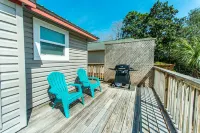 Surfer Girl Hotels in Santa Rosa Beach