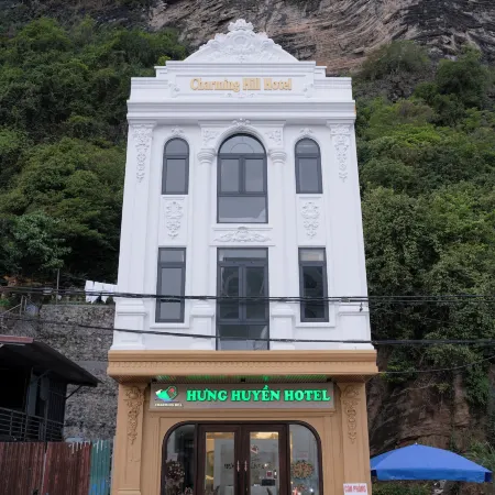 Charming Hill Hotel Cat Ba Отели рядом с достопримечательностью «Порт Cat Ba»
