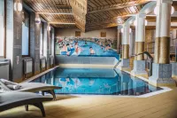 Krupówki 40 - Pool