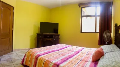 Casa Hermosa a 20 Minutos del Aeropuerto Các khách sạn ở 