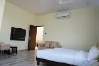 Hotel Radhe Inn