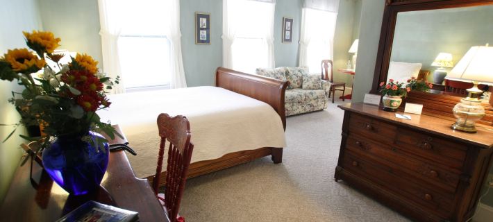 Admiral Fitzroy Inn Hotels in Newport