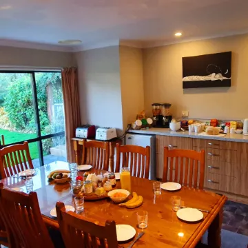 Te Mahuru Retreat