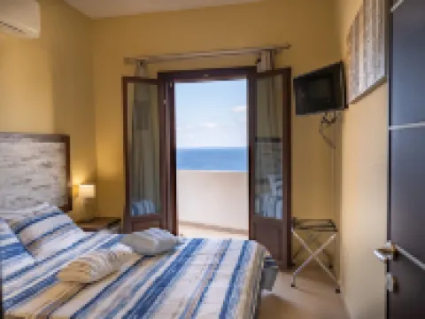 Theoxenia Kasos Luxury Apartments Hotels in Karpathos
