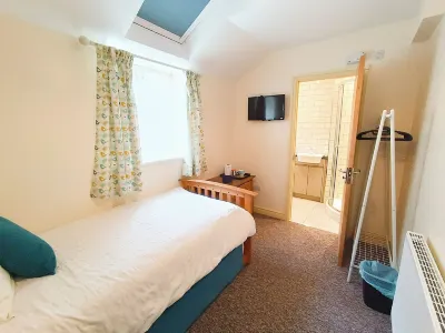 Elm Tree Farm Bed & Breakfast Hotels in 
