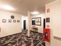 Harp Hotel Hotels in Wollongong