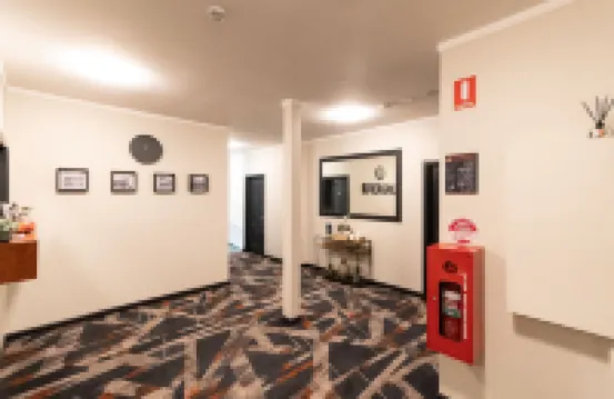 Harp Hotel