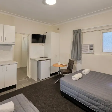 Cowra Motor Inn