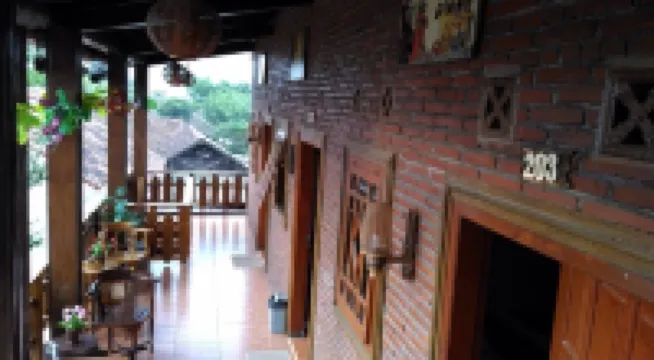 Marry Ind Gunung Kawi Guest House Malang