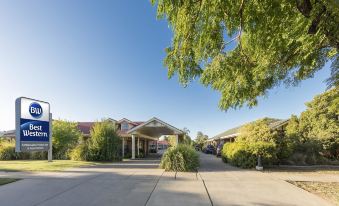 Best Western Ambassador Motor Inn  Apartments