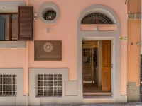 L'Ambasciata Hotel de Charme Hotels near Church of Saint Eulalia