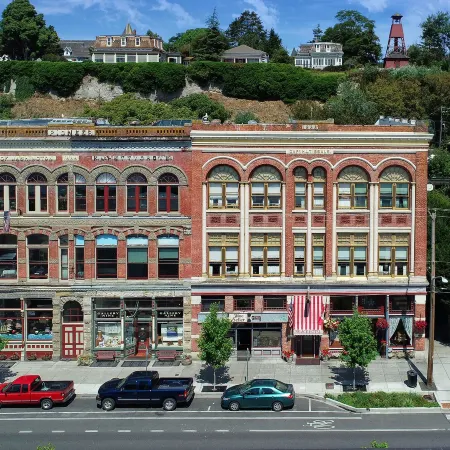 The Palace Hotel