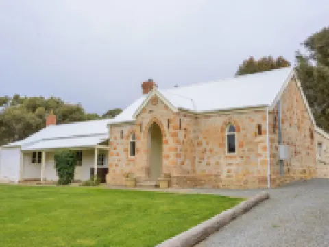 Bungaree Station Hotels in Clare