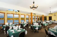 The Pointe Hotel and Suites Hotels in Minocqua