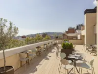 Líbere Barcelona Sant Antoni Hotels near Parking MACBA