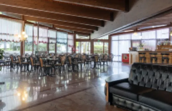 ホテル ロイヤル