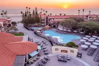 Zachari Dunes on Mandalay Beach, Curio Collection by Hilton Hotel a Oxnard