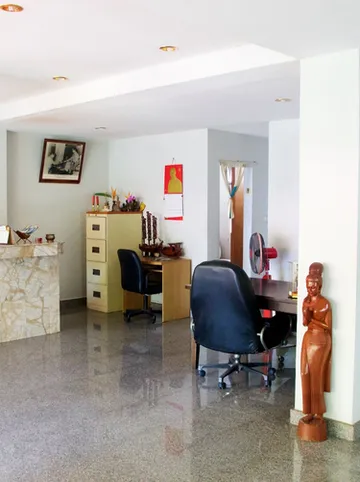 รูปภาพของสีชังชายเขารีสอร์ท