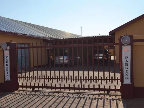Esme's Guest House Hotels in Upington