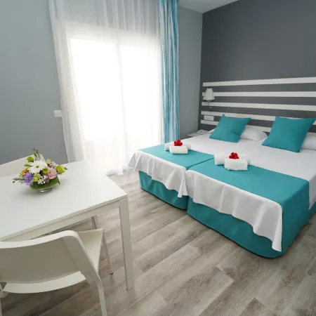 Apartamentos RF Bambi Adults Only