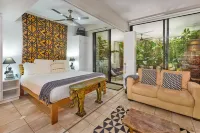 Julians Apartments Các khách sạn gần Byron Bay