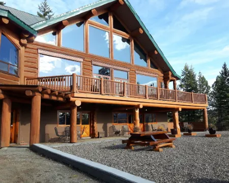 Spirit Lodge at Silverstar Hotels in North Okanagan