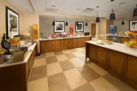 Hampton Inn & Suites Baltimore/Woodlawn - breakfast