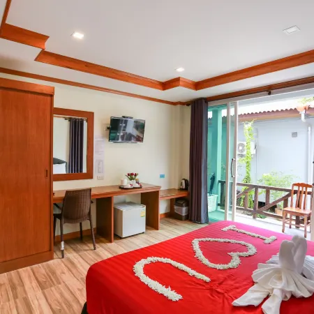 Sang Aroon Bungalow