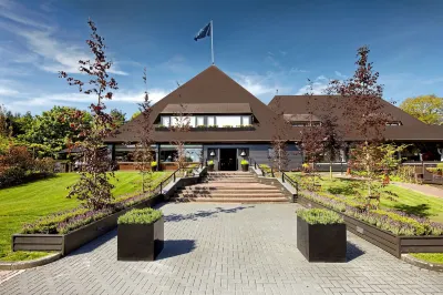 Van der Valk Hotel Apeldoorn - de Cantharel Hotels near Theekoepel tuin Oude Loo
