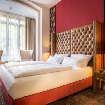 The Ascot Hotel, Cologne ケルン中央モスク周辺のホテル