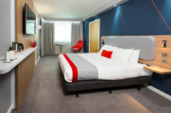 Holiday Inn Express LEEDS CITY CENTRE - ARMOURIES by IHG