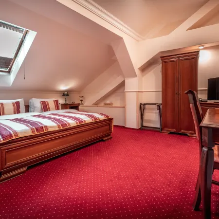 Hotel Capital with Private Wellness